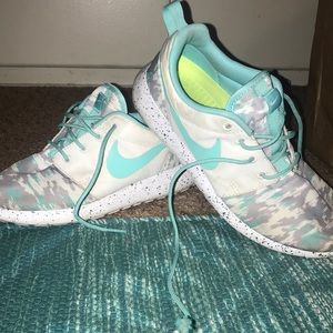 Nike shoes